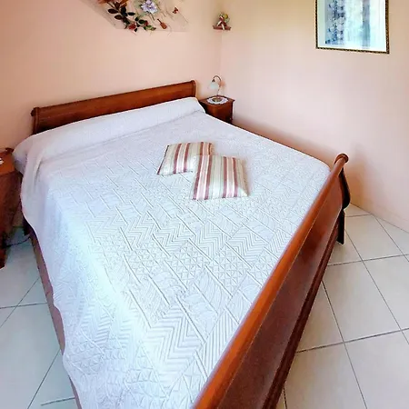 2 Bedroom Awesome In *