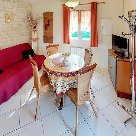 2 Bedroom Stunning In Vakantiehuis *