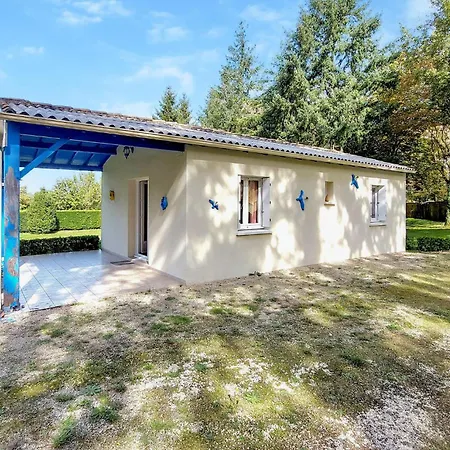 2 Bedroom Stunning In Vakantiehuis Souvigné