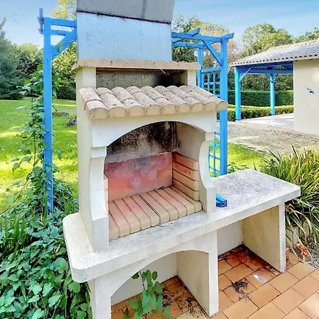 Vakantiehuis 2 Bedroom Stunning In